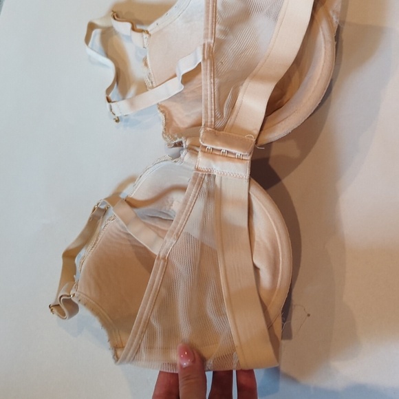 Lively Cream 36DDD Lacy Bra - Picture 5 of 8